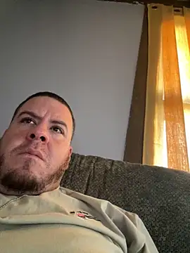 Snapshot of kev0n2389 chatting on November 2, 9:50 pm kev0n2389 online show from November 2, 9:50 pm