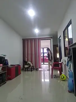 Nina vallon online show from February 5, 12:43 pm