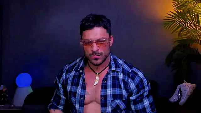 dennis cox1 online show from November 18, 4:39 am