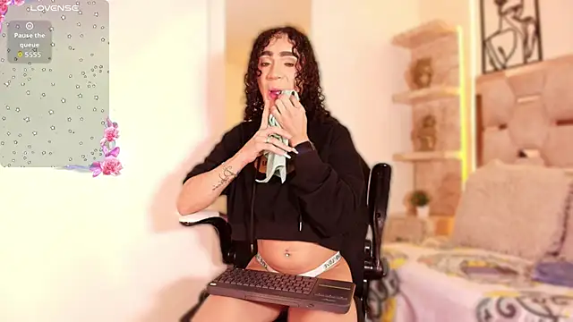 Snapshot of Ballesteros_ chatting on February 10, 3:32 am Ballesteros online show from February 10, 3:32 am