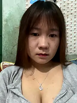 qinejr37 online show from December 15, 1:43 am