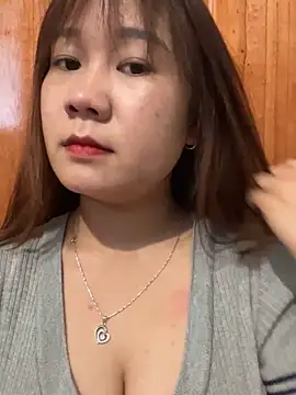 qinejr37 online show from December 20, 2:07 am