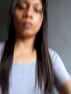 missruffa online show from June 13, 3:04 am
