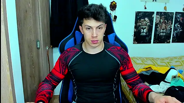 Snapshot of javiersexymann chatting on January 16, 12:02 am javiersexymann online show from January 16, 12:02 am