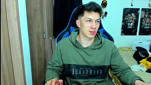 Snapshot of javiersexymann chatting on January 20, 10:59 pm javiersexymann online show from January 20, 10:59 pm