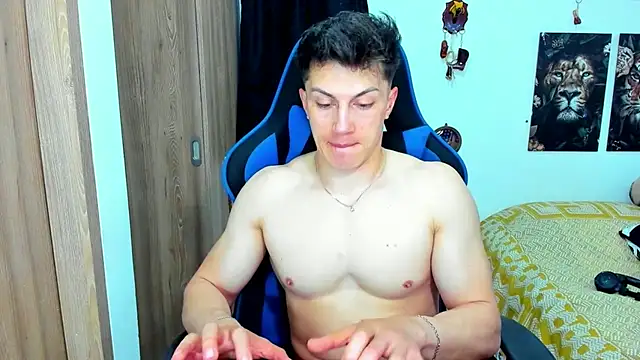 Snapshot of javiersexymann chatting on January 21, 10:08 pm javiersexymann online show from January 21, 10:08 pm