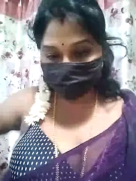 Snapshot of chaitara-reddy chatting on September 13, 6:57 am chaitara-reddy online show from September 13, 6:57 am