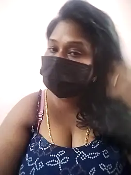 Snapshot of chaitara-reddy chatting on September 18, 7:43 am chaitara-reddy online show from September 18, 7:43 am
