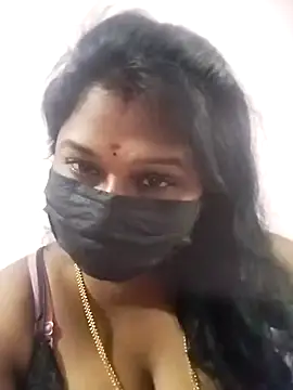 Snapshot of chaitara-reddy chatting on September 22, 8:27 am chaitara-reddy online show from September 22, 8:27 am