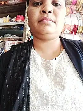 Snapshot of Rajnee33A chatting on October 31, 7:53 am Rajnee33A online show from October 31, 7:53 am