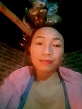 lucybaby00 online show from December 18, 1:17 pm