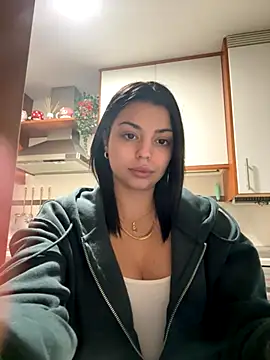 NoeliaGarcia17 online show from November 22, 11:15 pm