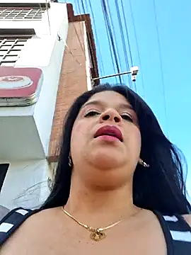 Snapshot of Eiimy_pretty chatting on September 25, 8:12 pm Eiimy pretty online show from September 25, 8:12 pm