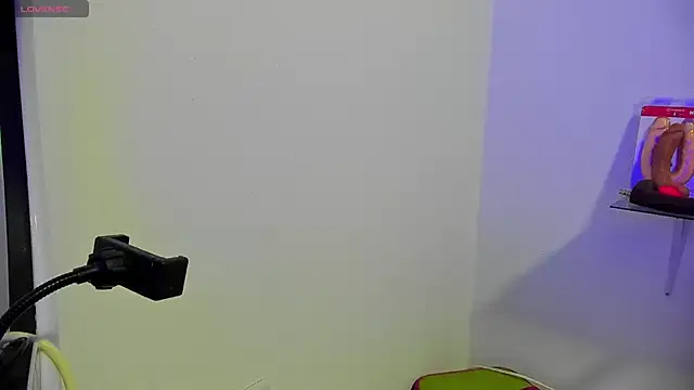 Alanna-sloppy online show from June 9, 7:42 am