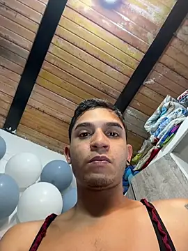 Angel latinboy online show from March 7, 12:46 pm