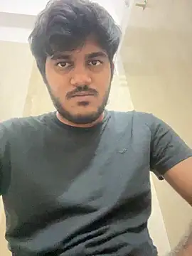 hotboy hyd1 online show from May 5, 9:01 pm