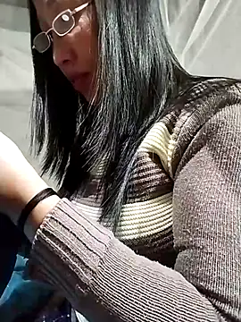 cute love00 online show from November 29, 8:06 am