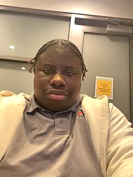 Snapshot of Breezylws chatting on September 17, 6:15 am Breezylws online show from September 17, 6:15 am