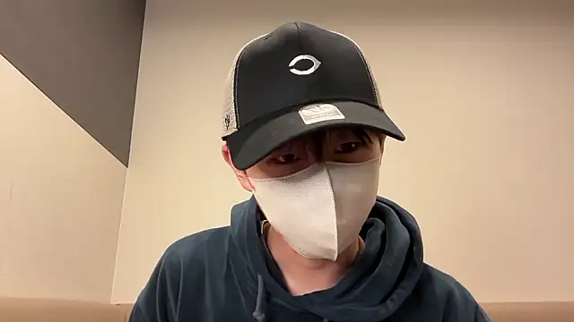 Snapshot of akkan_6868 chatting on November 25, 6:35 am akkan 6868 online show from November 25, 6:35 am