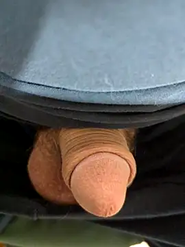 Sweethoneygun online show from September 24, 3:26 pm