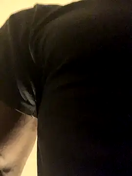 Snapshot of yourcummingdad chatting on November 4, 5:50 am yourcummingdad online show from November 4, 5:50 am