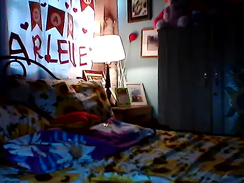 Miss Heart online show from November 21, 1:15 am