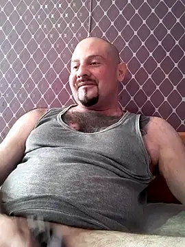 Snapshot of _NEREZA_ chatting on April 5, 2:47 pm NEREZA online show from April 5, 2:47 pm