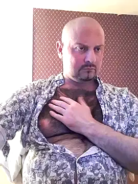 Snapshot of _NEREZA_ chatting on April 8, 3:45 pm NEREZA online show from April 8, 3:45 pm