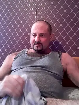 Snapshot of _NEREZA_ chatting on April 13, 3:39 pm NEREZA online show from April 13, 3:39 pm