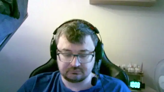 SirAbuser online show from October 31, 7:09 am