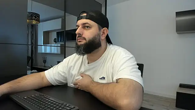 DravenPeak online show from November 9, 2:04 pm