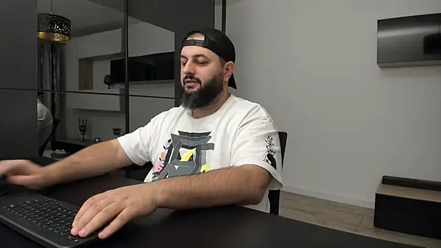 DravenPeak online show from November 27, 8:33 pm