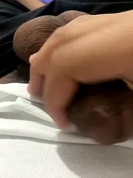 Kuaker077 online show from September 20, 3:46 pm