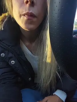 PetiteSecrets online show from December 3, 3:43 pm