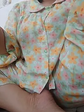 Snapshot of _Babyrose_ chatting on June 5, 4:52 am Babyrose online show from June 5, 4:52 am