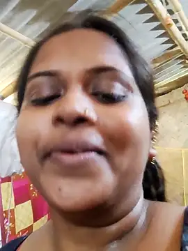 Hot-Show2 online show from April 3, 8:01 am