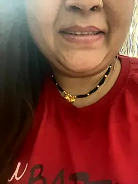Snapshot of indian-hotmilfs chatting on September 29, 4:06 am indian-hotmilfs online show from September 29, 4:06 am