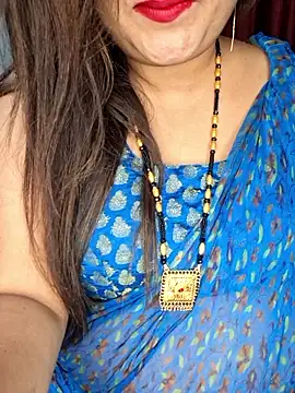 Snapshot of indian-hotmilfs chatting on February 21, 3:02 pm indian-hotmilfs online show from February 21, 3:02 pm