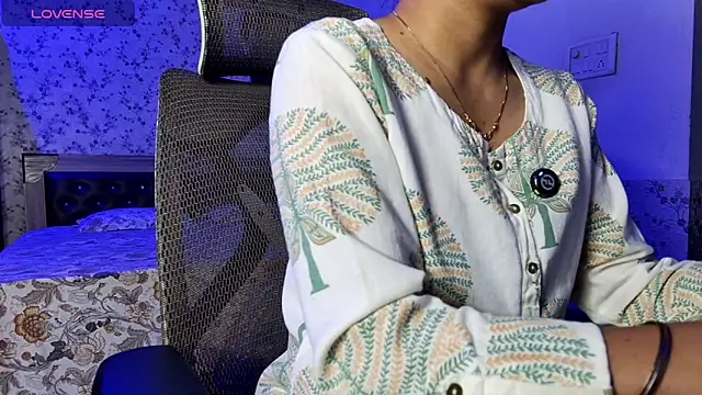 snow white123 online show from March 18, 11:08 pm