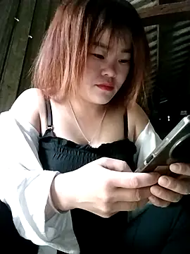 Snapshot of sukabae00 chatting on March 20, 11:53 pm sukabae00 online show from March 20, 11:53 pm