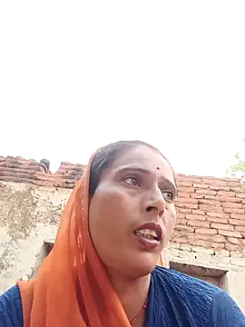Snapshot of Arti13A chatting on June 20, 12:25 am Arti13A online show from June 20, 12:25 am