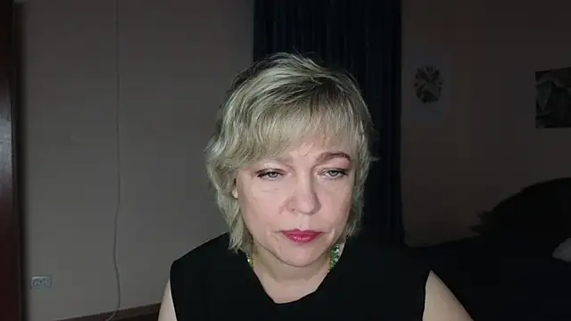 Snapshot of Rosette_Pricky chatting on November 22, 2:27 pm Rosette Pricky online show from November 22, 2:27 pm