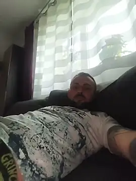 papichulo0099 online show from May 17, 3:48 am