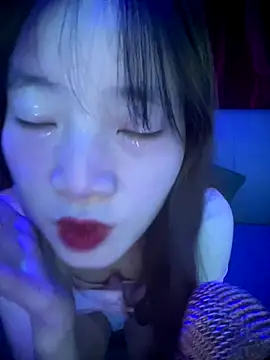 Snapshot of littleqiu chatting on September 16, 10:38 am littleqiu online show from September 16, 10:38 am