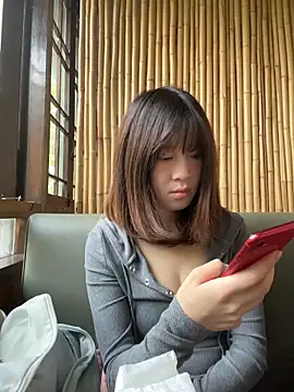 littleqiu online show from April 23, 10:58 am