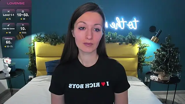 Snapshot of Joan_Nelson chatting on December 18, 1:33 am Joan Nelson online show from December 18, 1:33 am