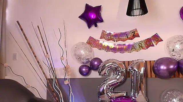 SagiraBelle online show from November 29, 6:22 pm