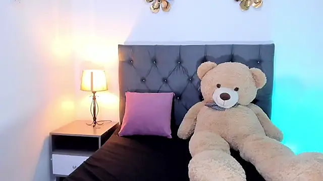 SagiraBelle online show from December 17, 5:19 pm