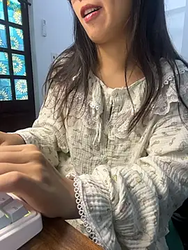 bunny b4nny online show from November 28, 6:16 am