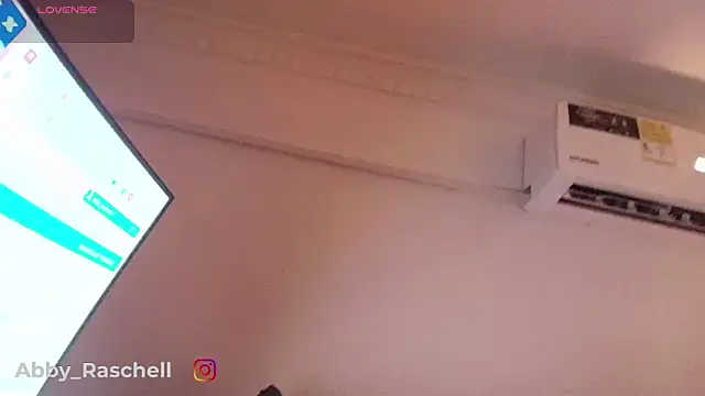 Abby Raschell online show from February 7, 3:32 am